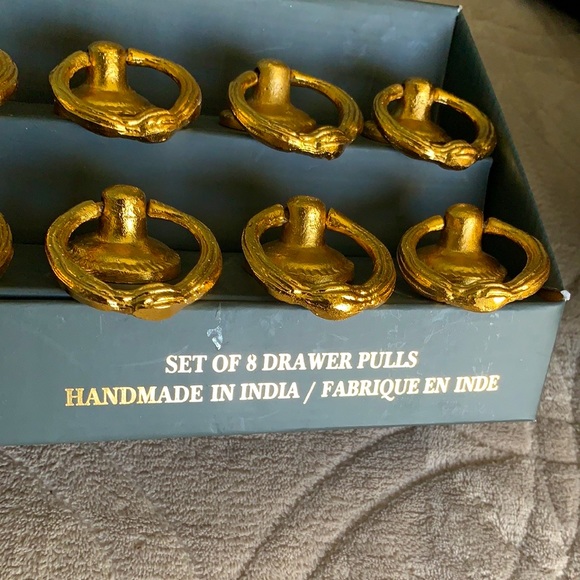 Beautiful set of 8 Drawer pulls. Made in India. - Picture 3 of 3